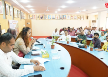 पथविक्रेत्यांच्या आर्थिक सक्षमीकरणासाठी अक्षया नाईक यांचा पुढाकार