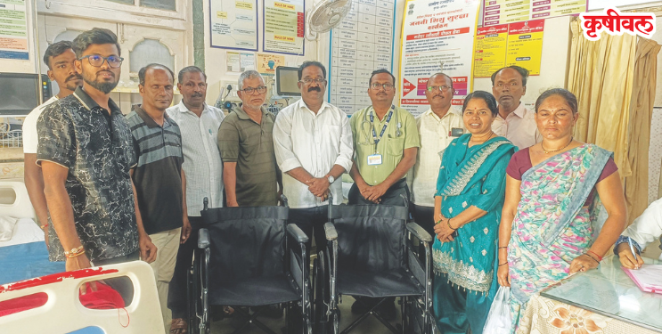 ग्रामीण रुग्णालयाला व्हिलचेअर भेट