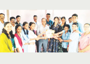नाट्योत्सव स्पर्धेत प्रथम क्रमांक