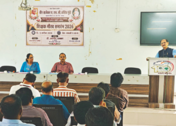 ‌‘शिक्षकच समाजाचे खरे मार्गदर्शक‌’