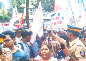 विद्यार्थ्यांच्या आत्महत्याप्रकरणी शेकाप आक्रमक