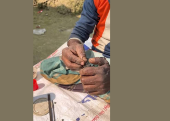 डबा, झाकण कारागिरांचा व्यवसाय नामशेष
