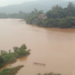 आंबा नदीमधून लालसर पाणी