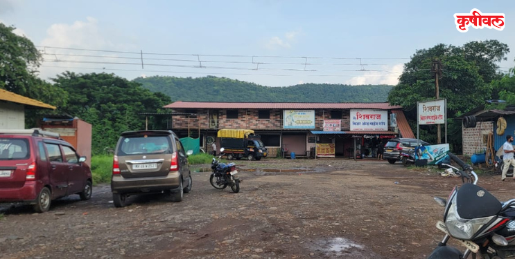 लोहारेतील जुगार अड्ड्यावर पोलिसांचा छापा