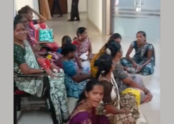 बार्डी गावाचा पाण्यासाठी मोर्चा