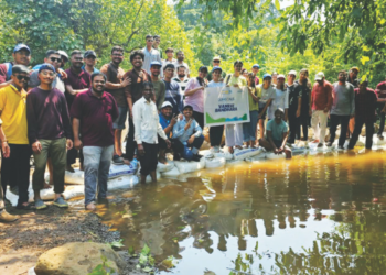 पाणीटंचाईवर मात करण्यासाठी जलसंवर्धनाचा उपक्रम