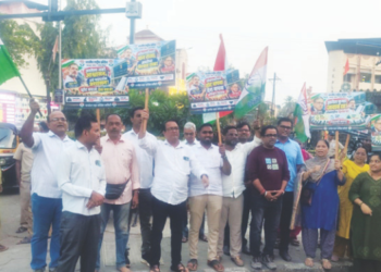‘व्होट चोर, गद्दी छोड’च्या घोषणांनी पनवेल दणाणले