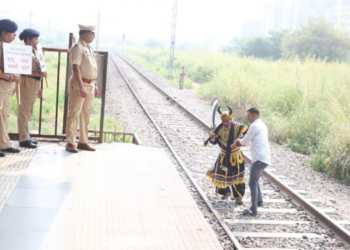 खांदेश्वर रेल्वे स्थानकावर ‘जीवन रक्षा अभियान’